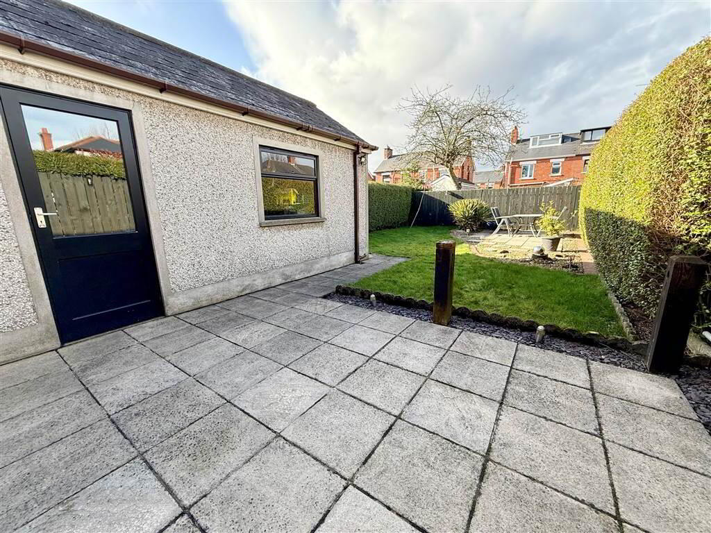 3 Ladas Drive 14 of 16