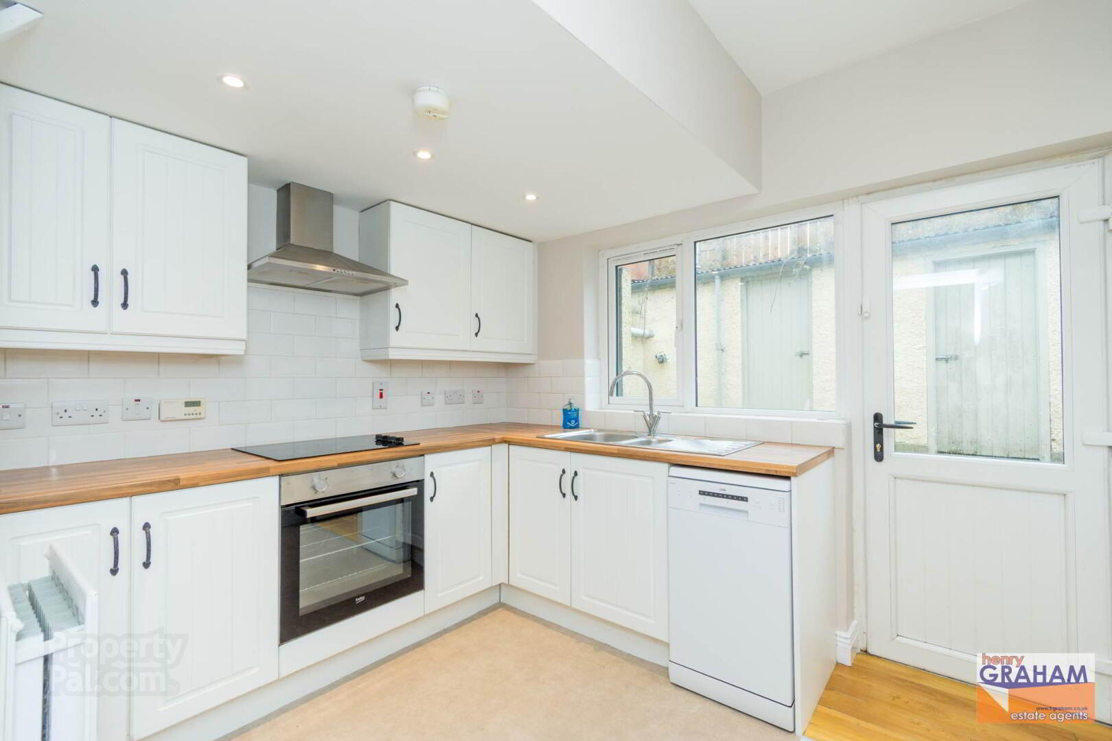7 Iveagh Terrace 8 of 20