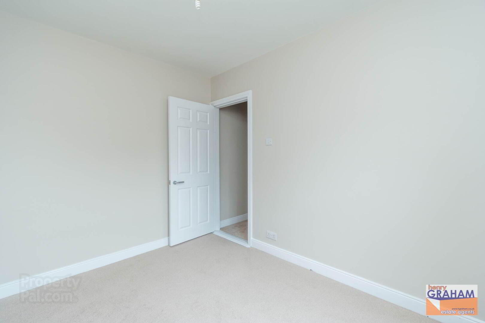 7 Iveagh Terrace 15 of 20