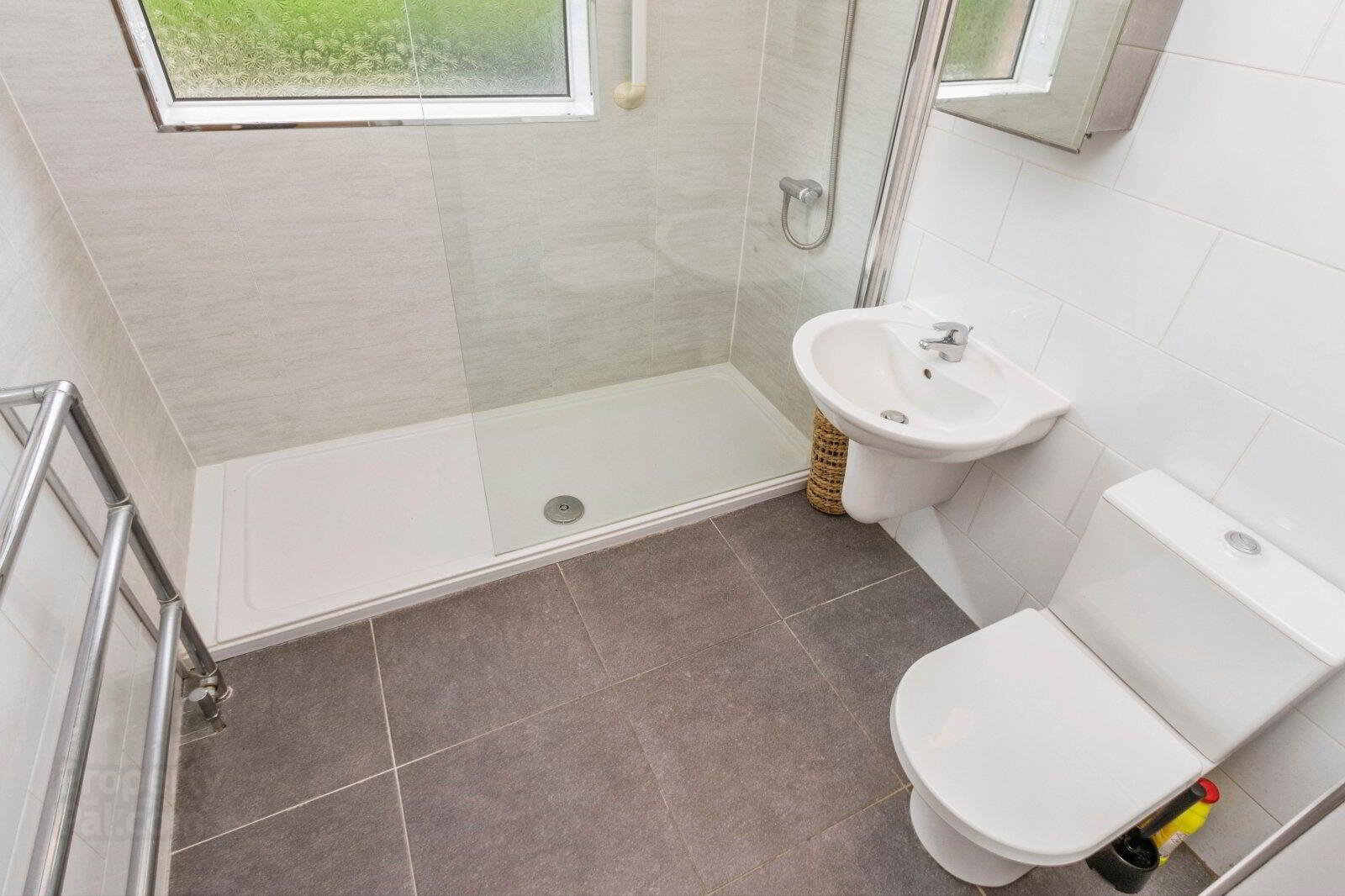 3 Craigowen Road 11 of 13