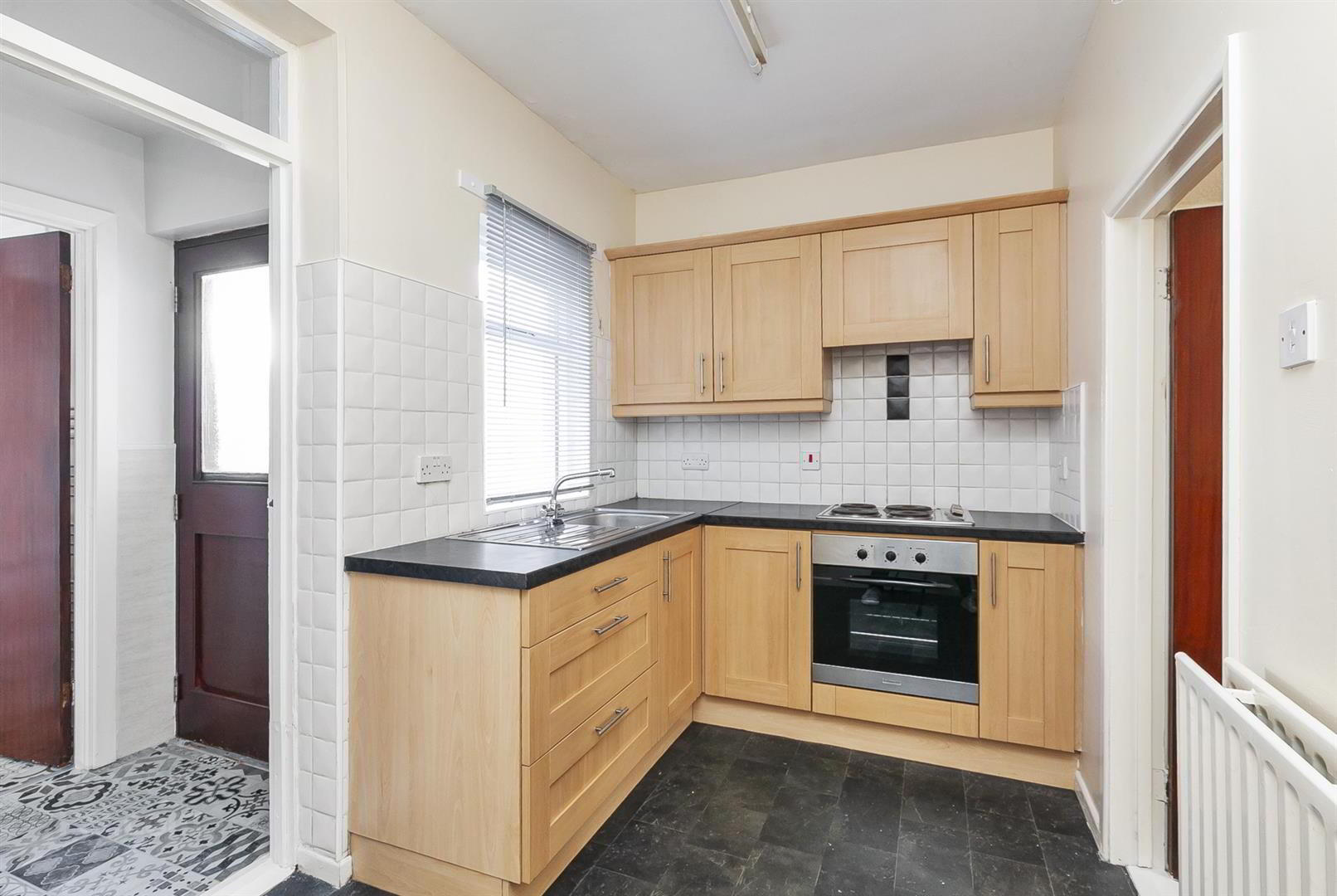 21 Coolfin Street 4 of 10