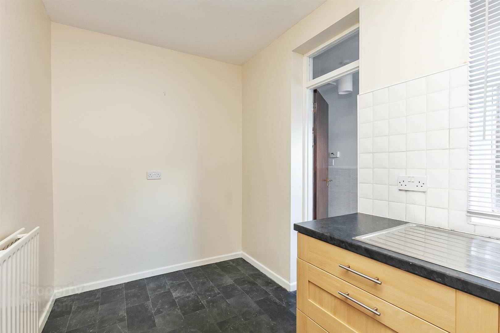 21 Coolfin Street 5 of 10