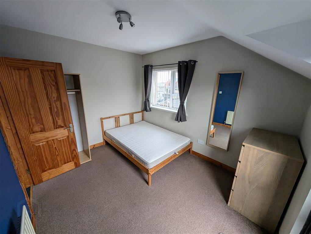 269 Ravenhill Avenue 16 of 21