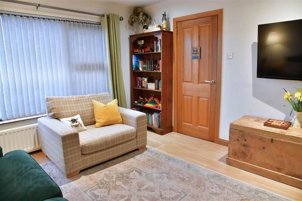 50 Glenhugh Park 11 of 38