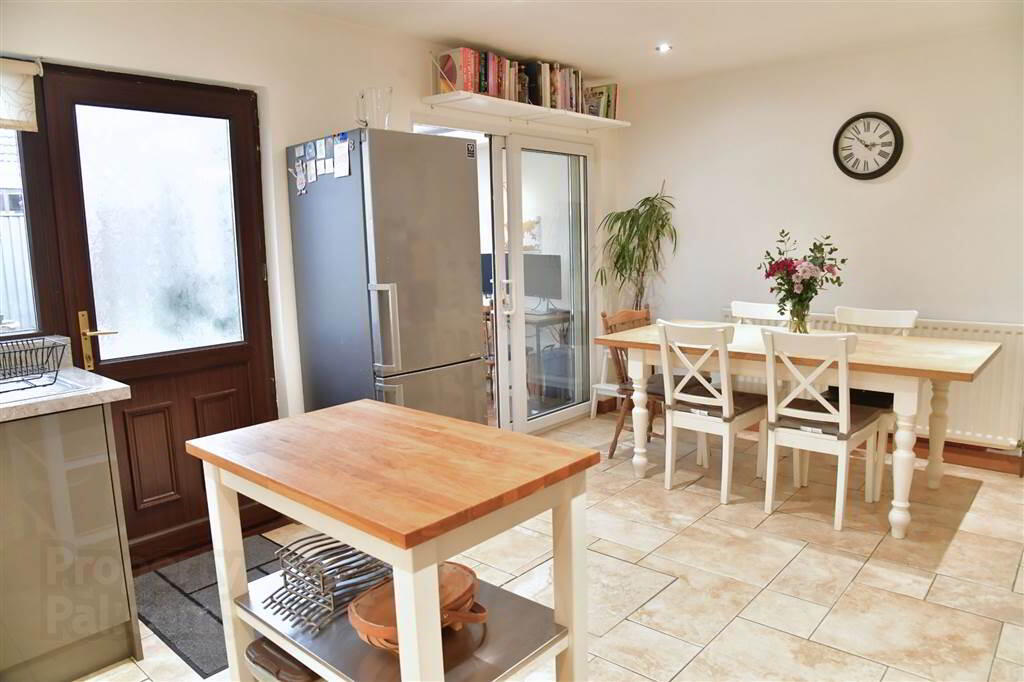 50 Glenhugh Park 18 of 38