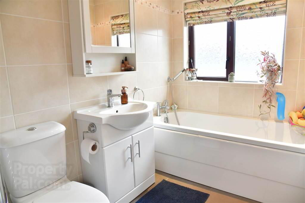 50 Glenhugh Park 34 of 38