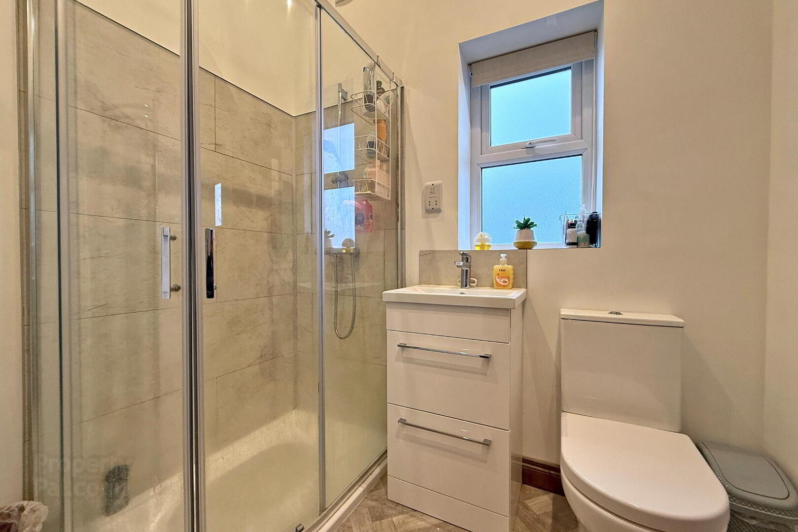 40 Dunluce Road 7 of 16