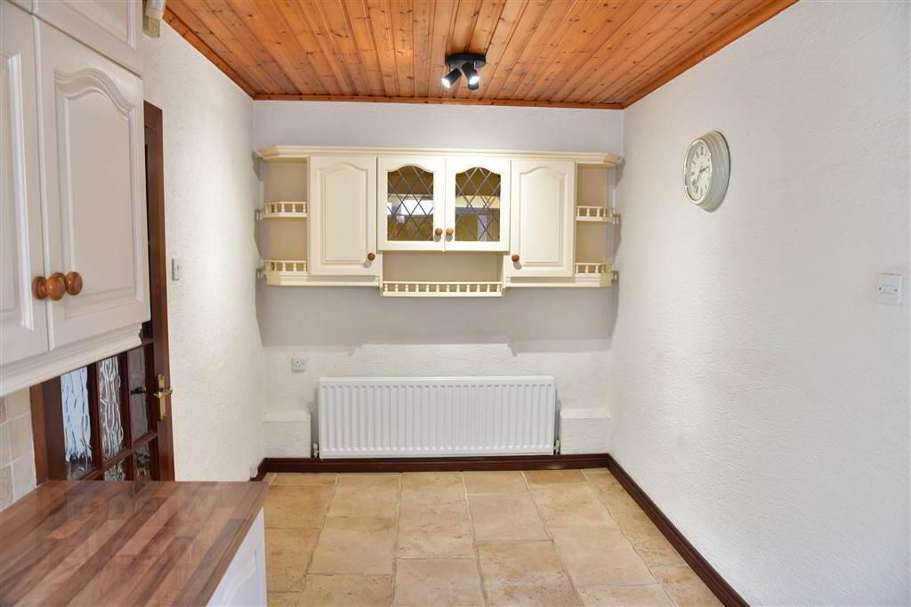 25 Grange Avenue 12 of 29