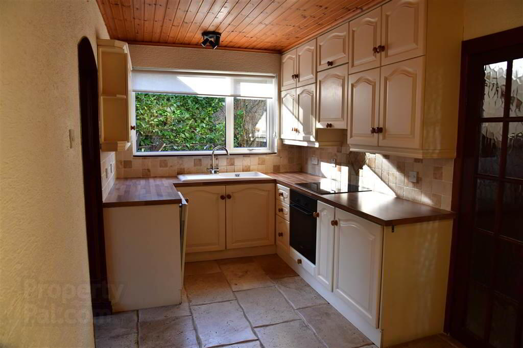 25 Grange Avenue 13 of 29