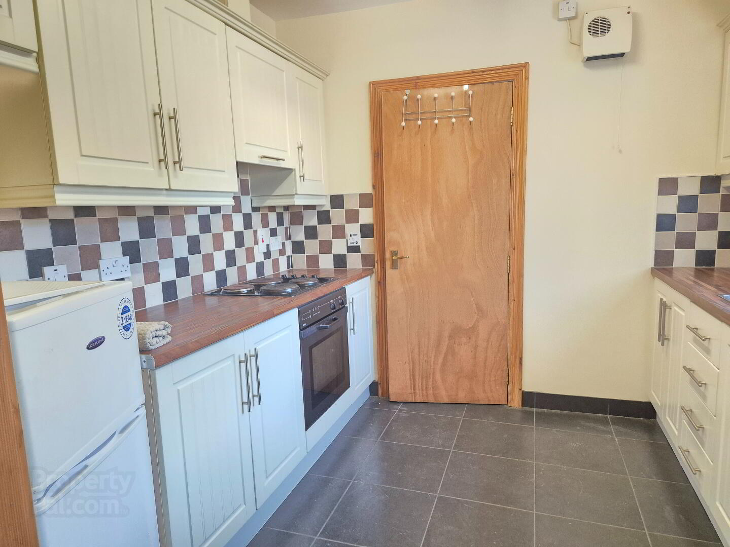 Edenmore Street 4 of 7