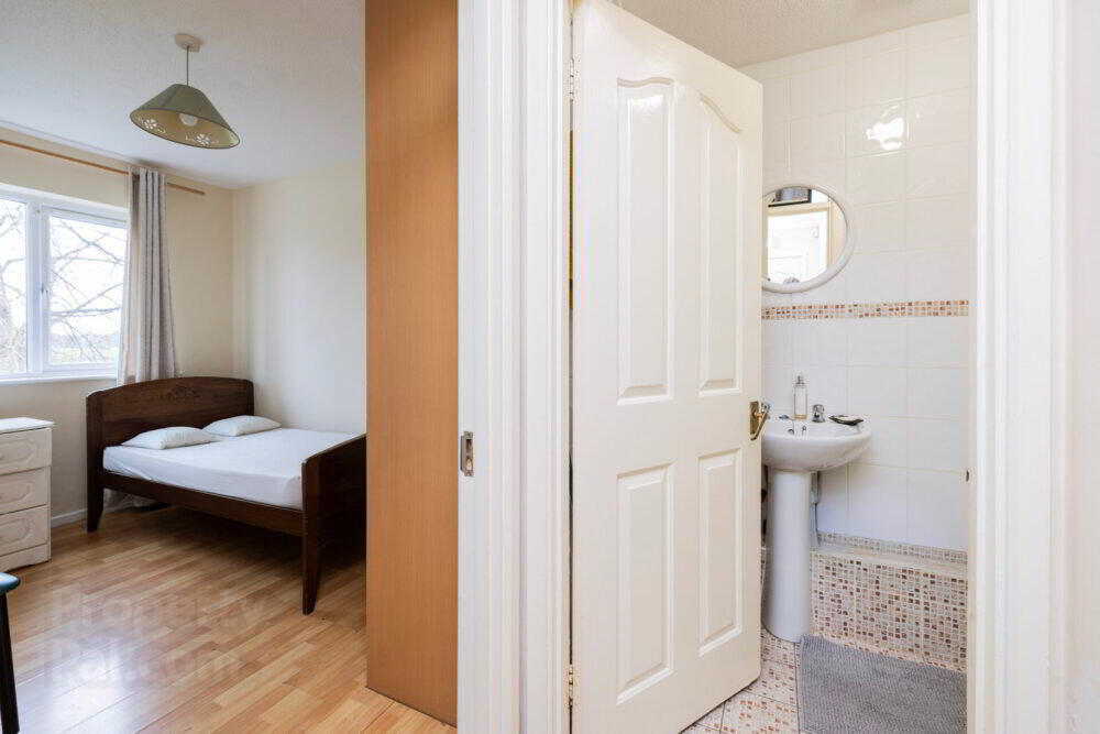 Apt 8 The Mills, Edenmore Park 13 of 19