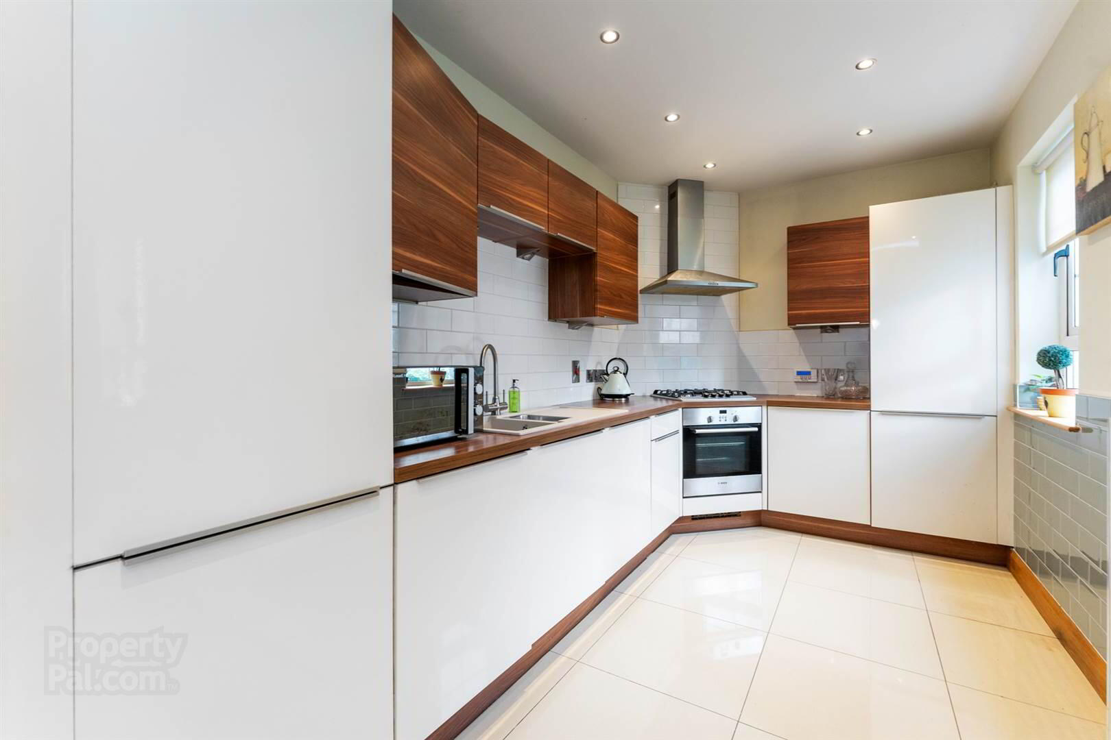 Apt 4, Ardnavalley Avenue 9 of 15