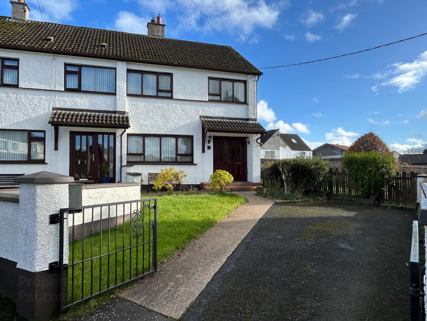 12 Springfield Park Bellaghy 1 of 16