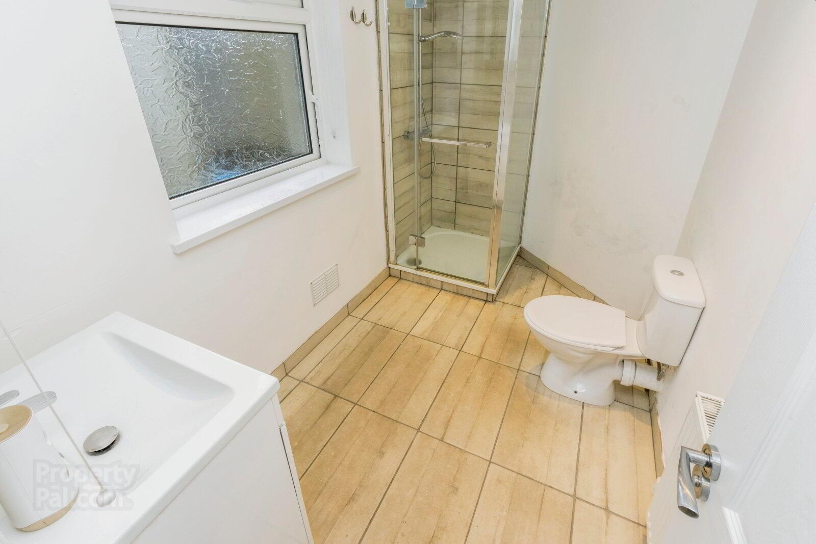2 Croft Street 7 of 12