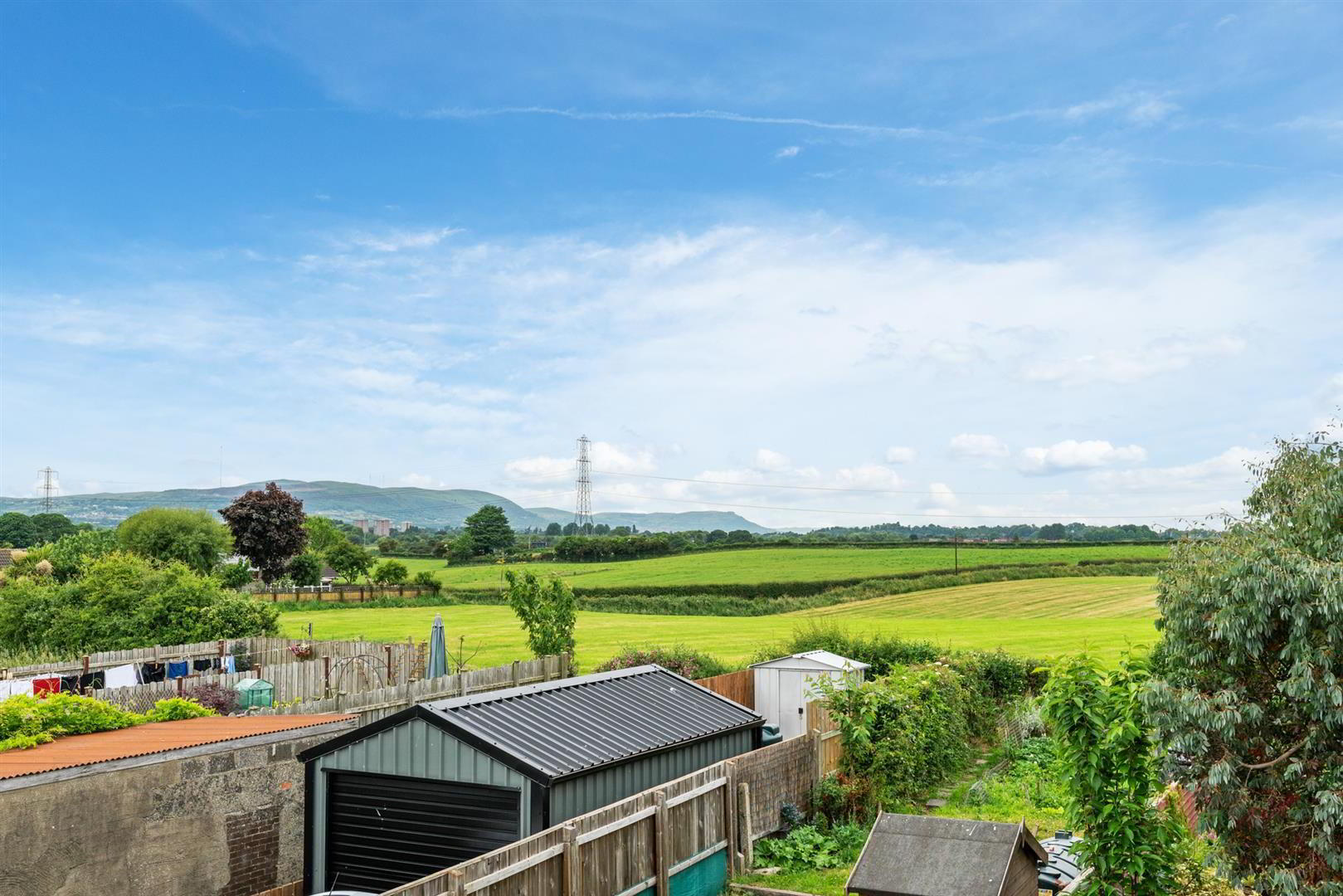 16 Hilden View 14 of 14