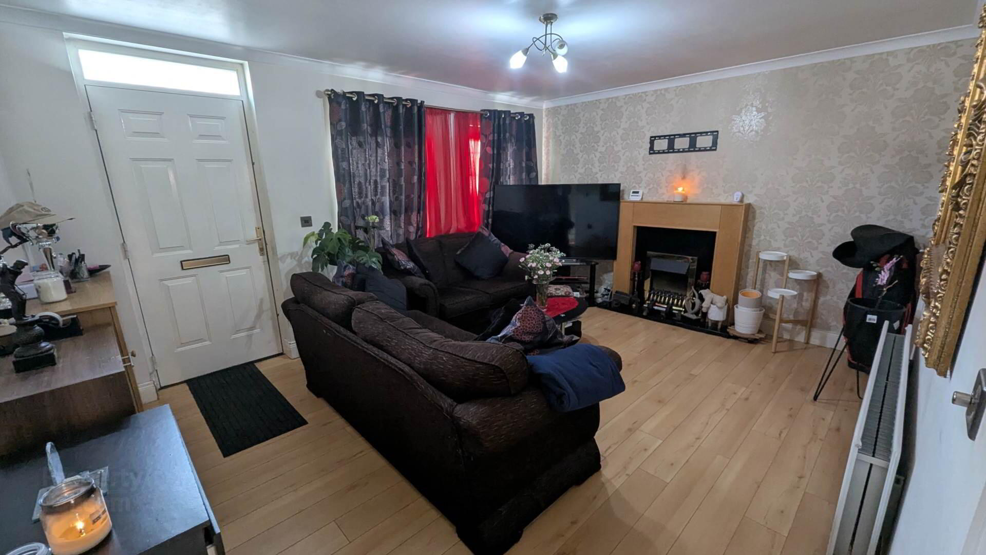 53 Leathem Square 4 of 12