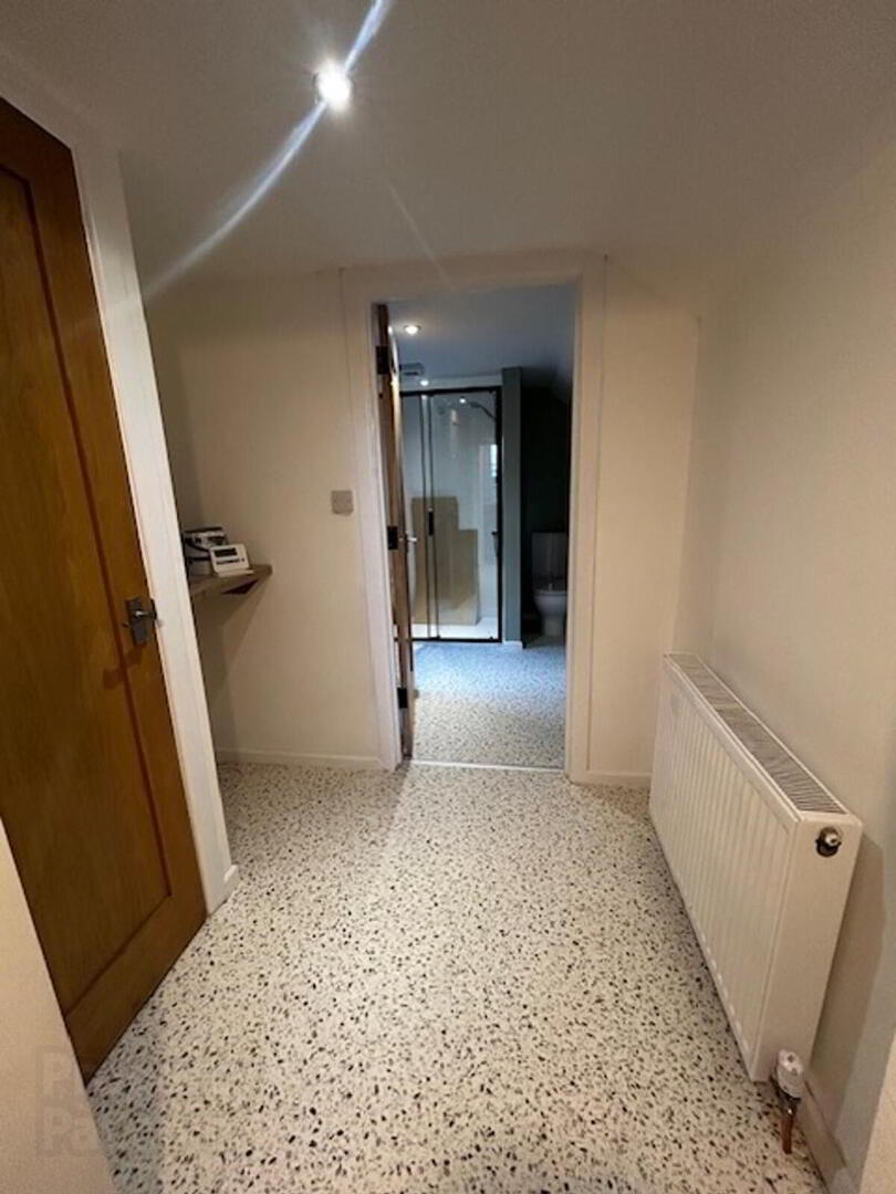 Mill House, 370 B Newtownards Road 4 of 11