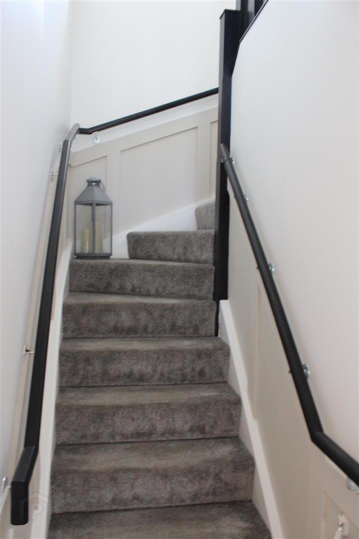 17 Rocklyn Crescent 16 of 31