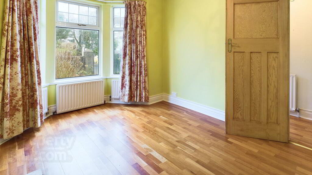 21 Manse Road 4 of 23