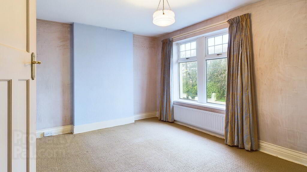 21 Manse Road 15 of 23