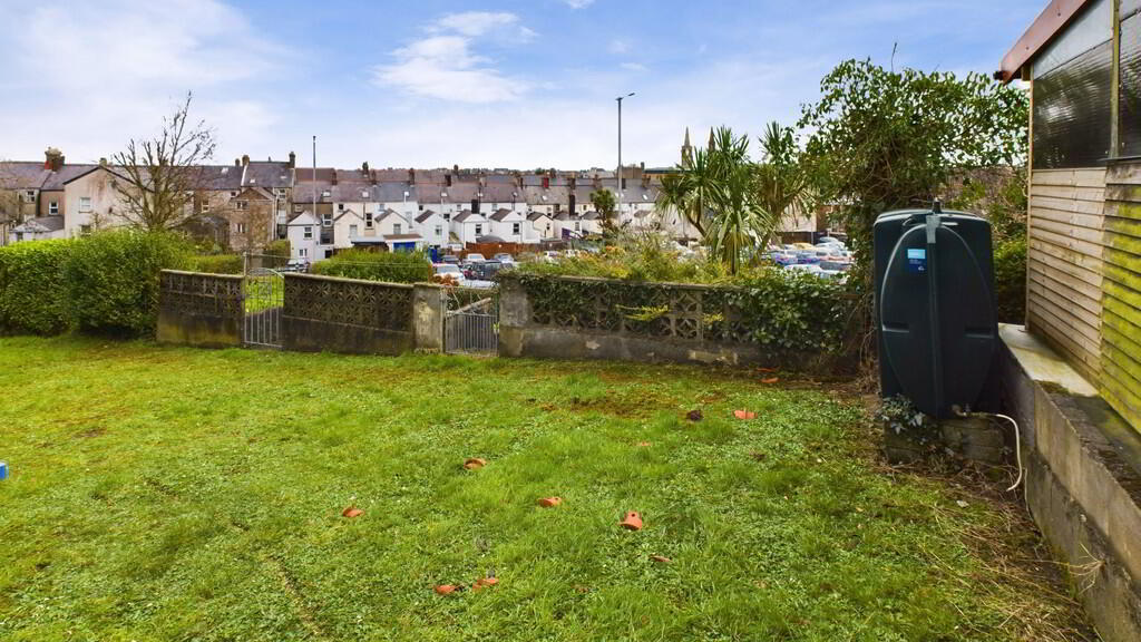 21 Manse Road 20 of 23