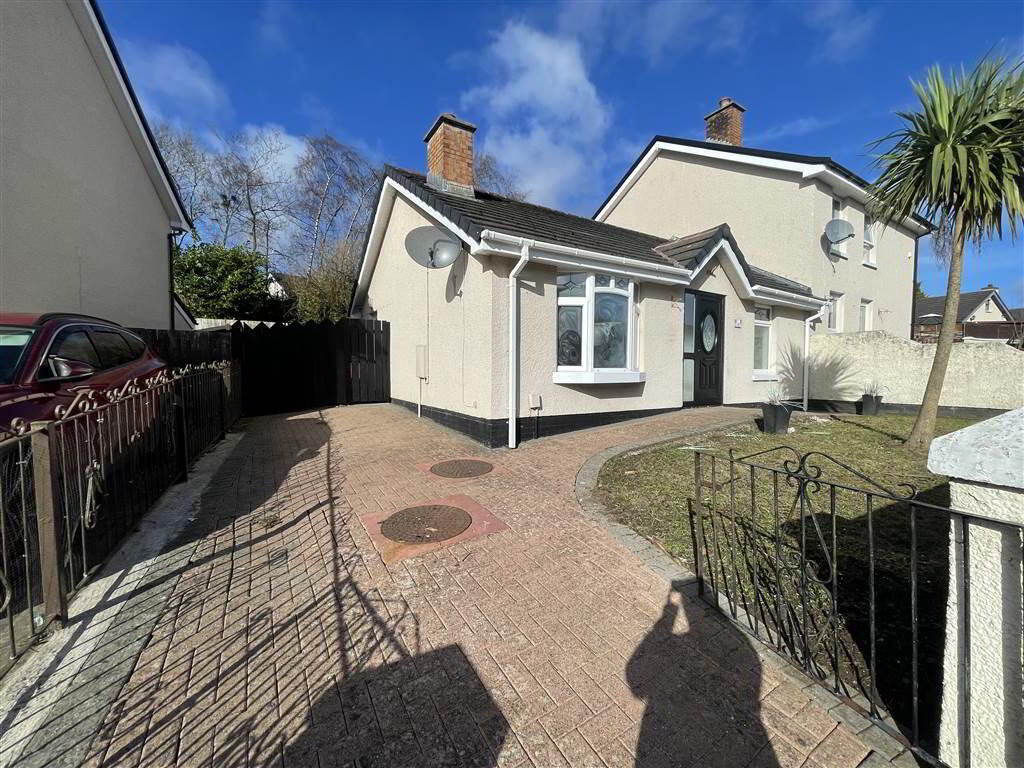 19 Ardcaoin Drive