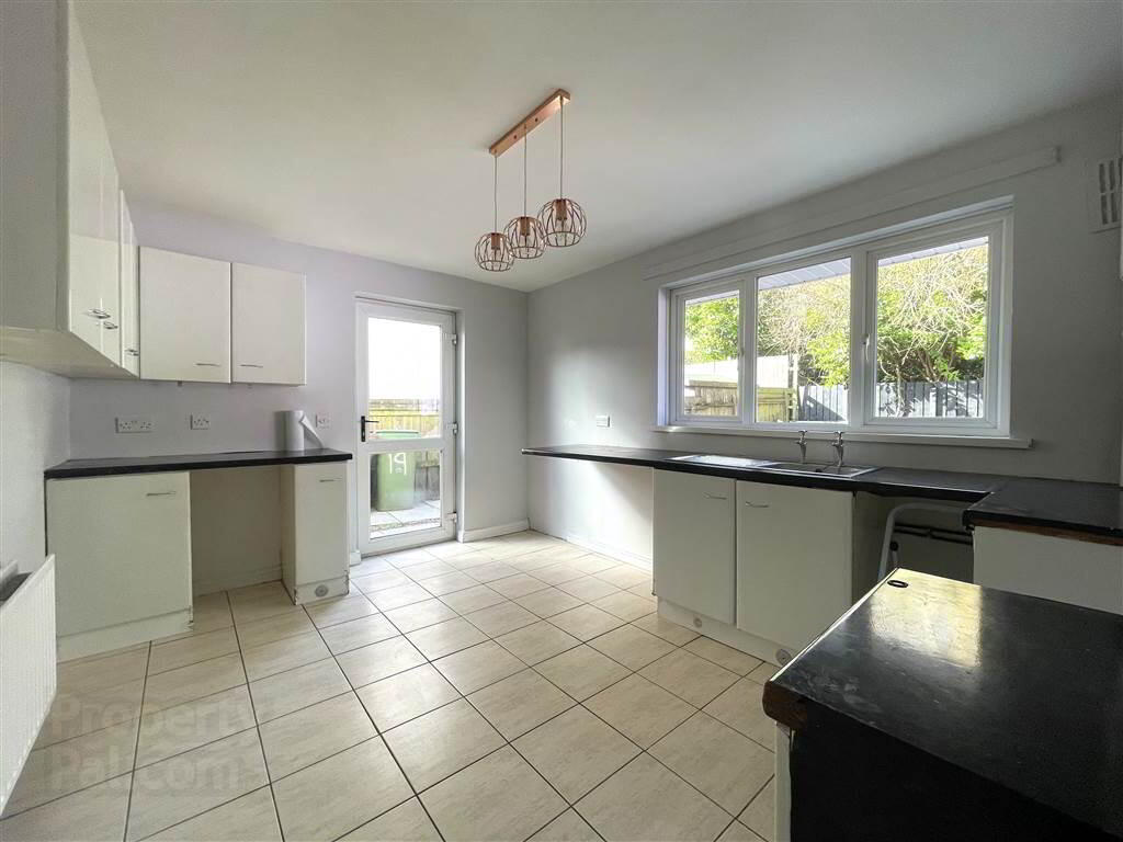 19 Ardcaoin Drive 8 of 16
