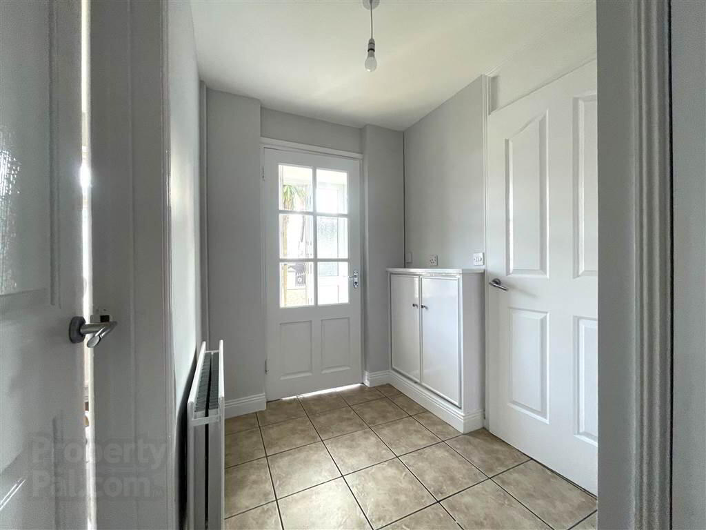 19 Ardcaoin Drive 14 of 16