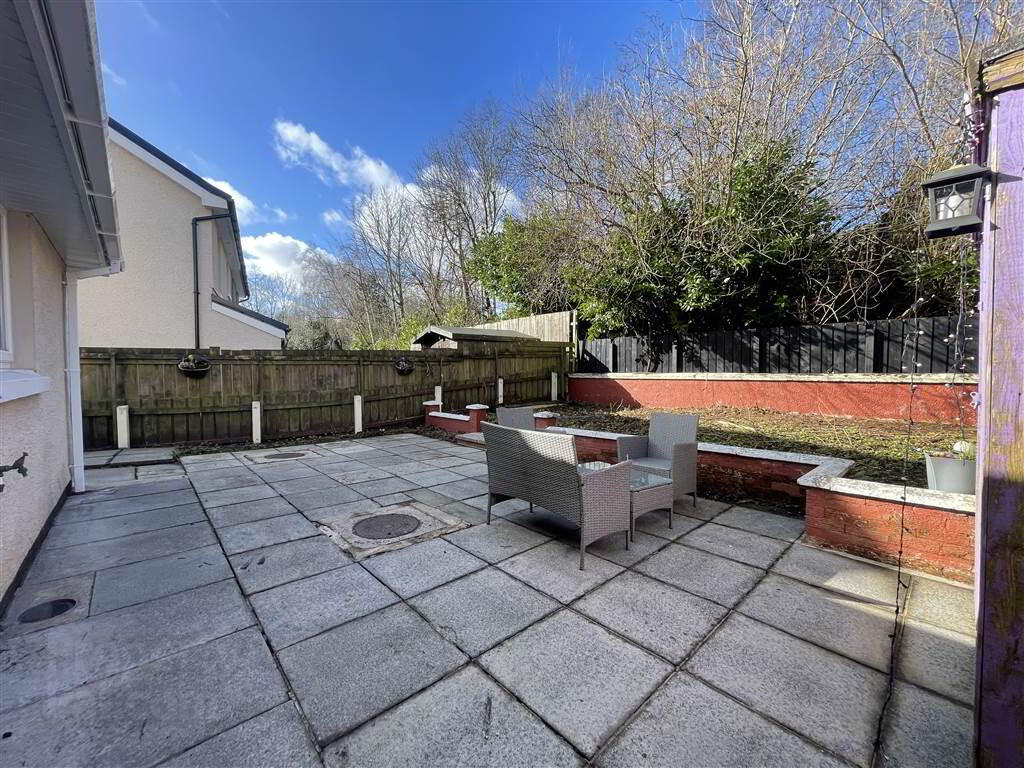 19 Ardcaoin Drive 15 of 16