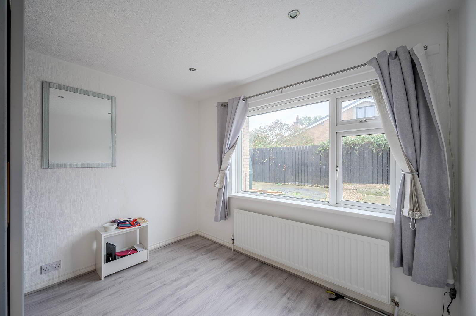 32 Navar Drive 13 of 21