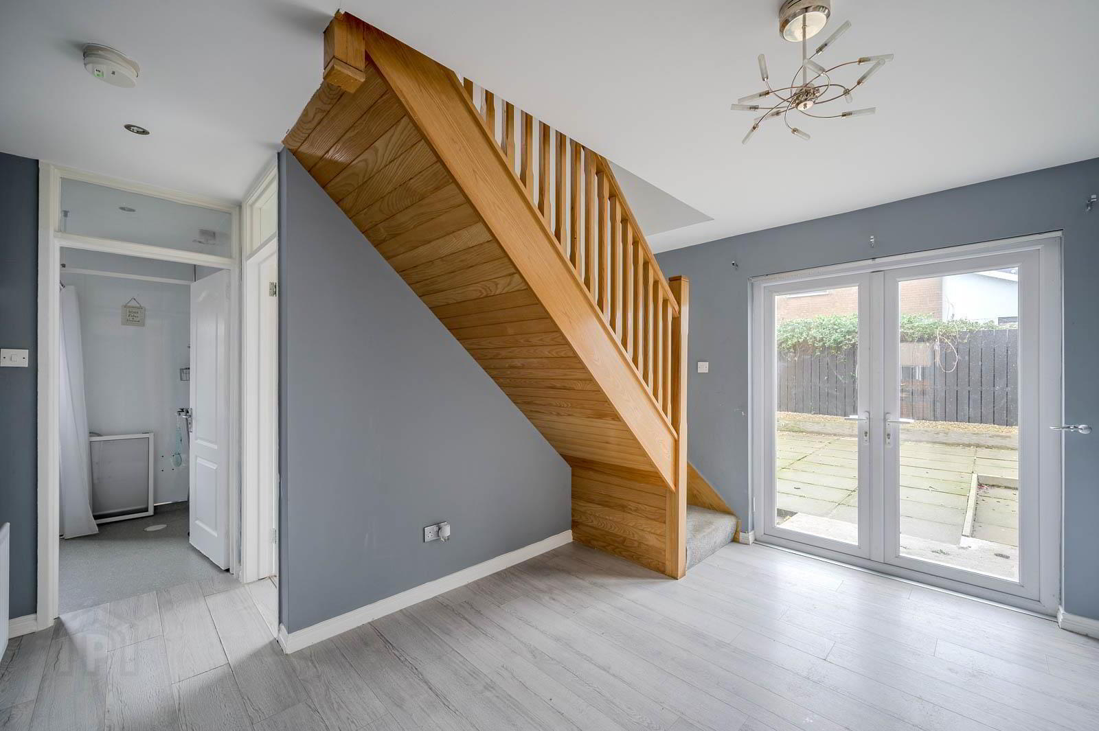32 Navar Drive 9 of 21