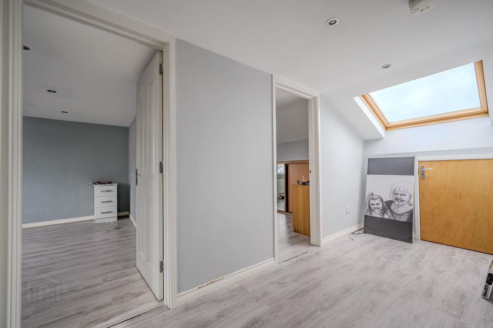 32 Navar Drive 16 of 21