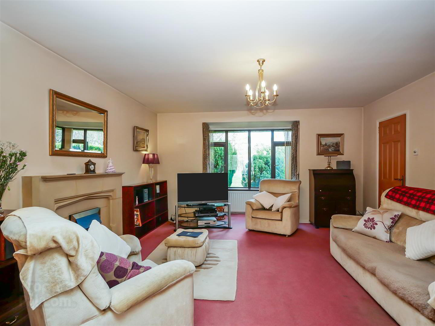 46 Royal Lodge Avenue 4 of 22