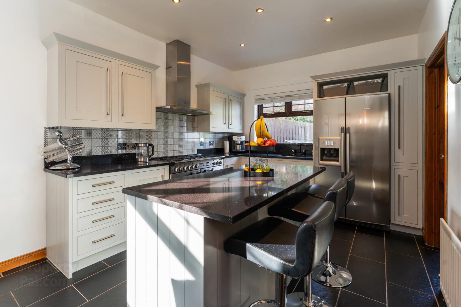 22 Marlborough Heights 11 of 37