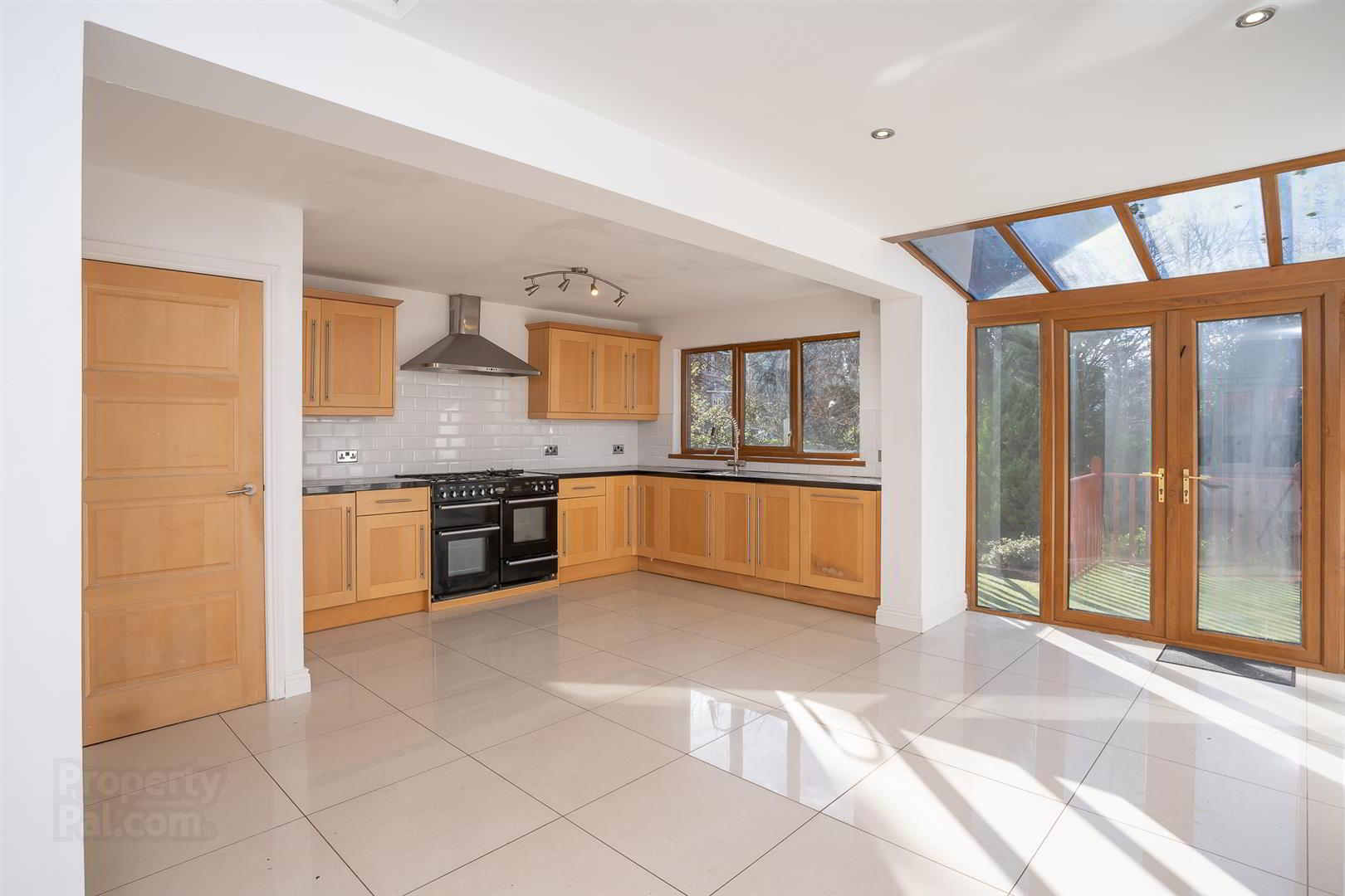 6c Old Quay Court 10 of 42