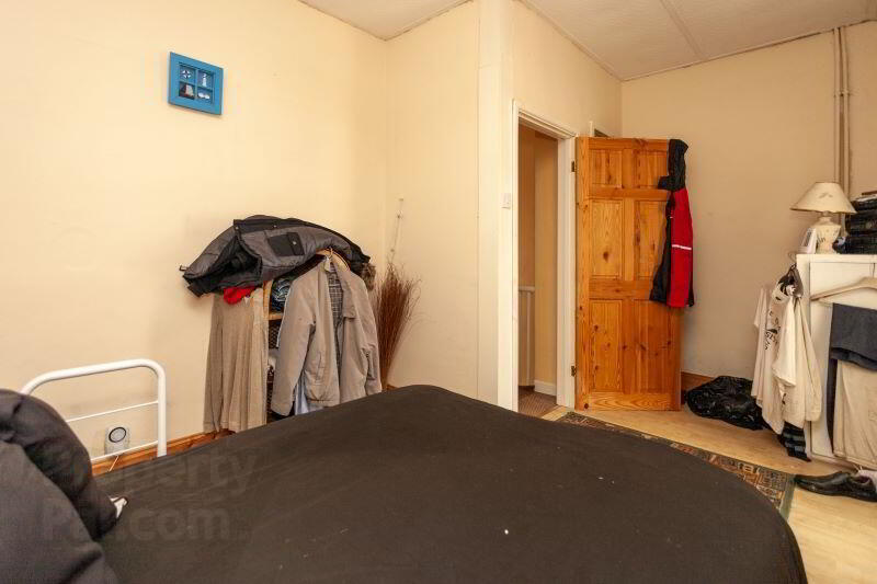 7 Hesketh Road 8 of 10