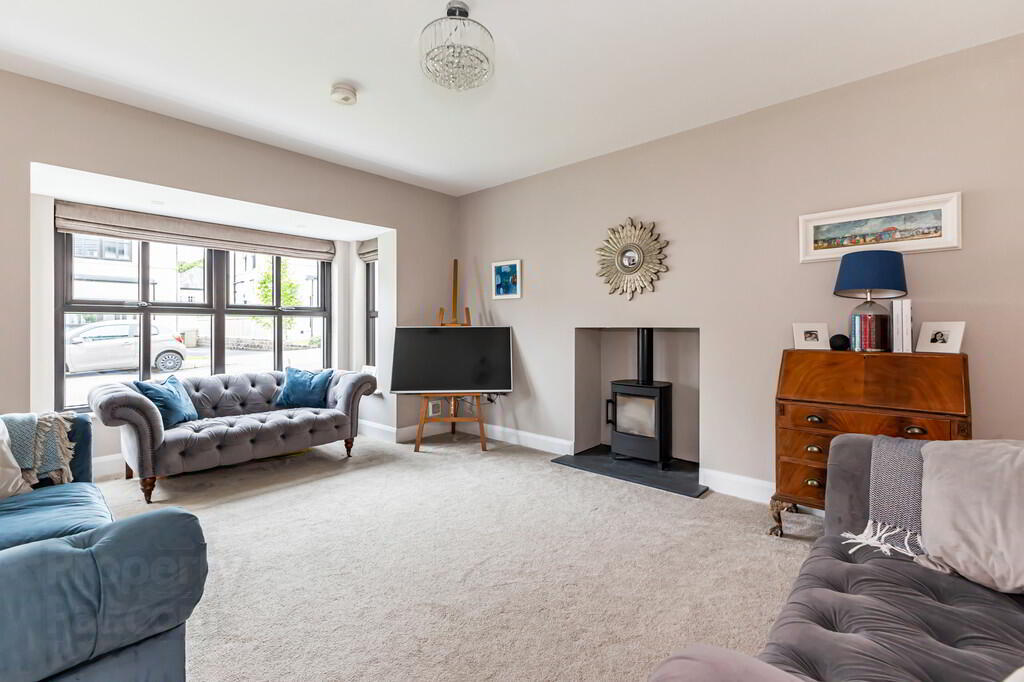 2 Pantridge Lane 5 of 44