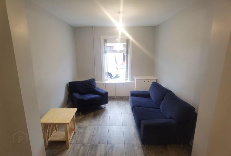 7 Tavanagh Street 3 of 11