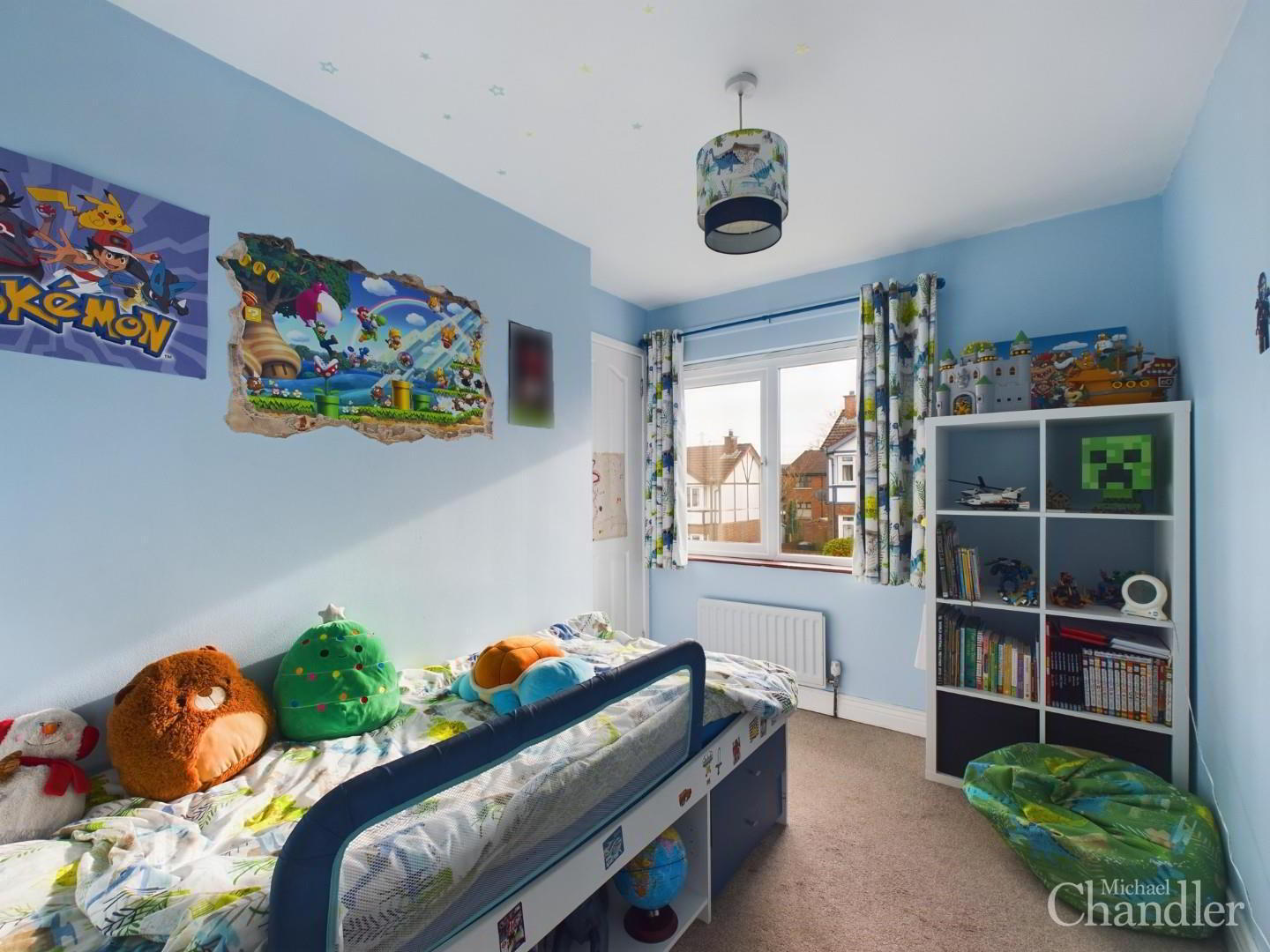 6 Finsbury Drive 13 of 18