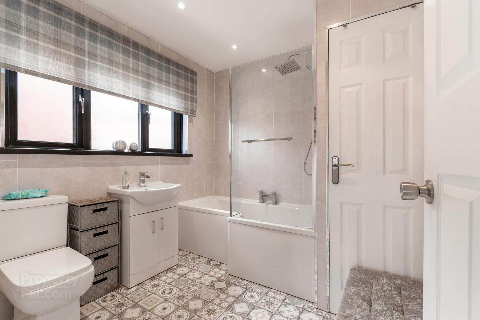 9 Westway Crescent 22 of 25