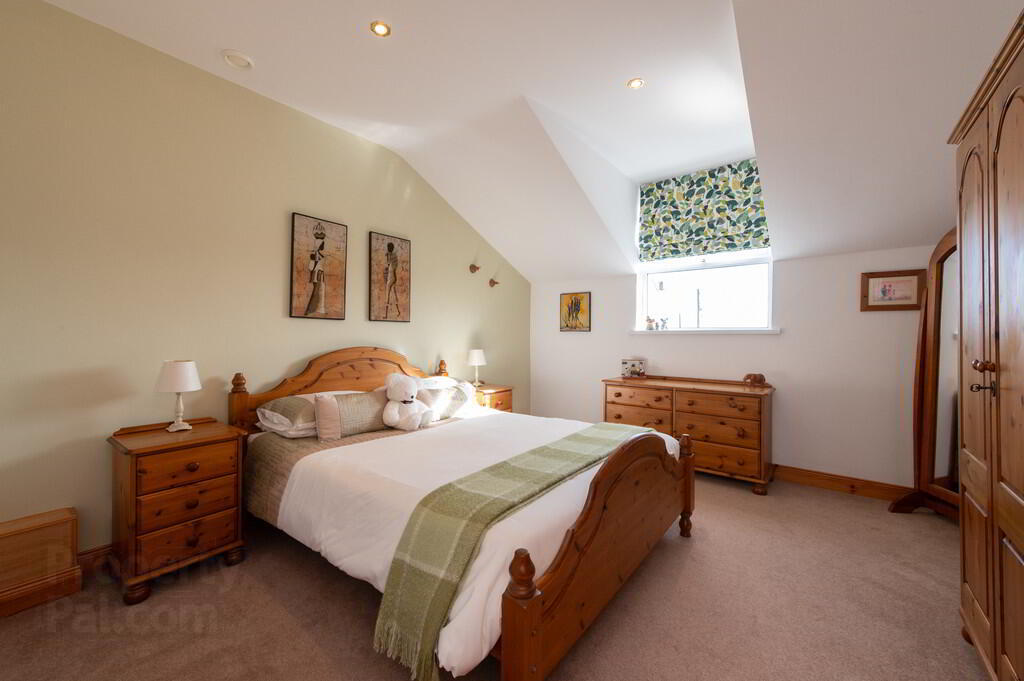 18 Kingsmoss Road 23 of 42