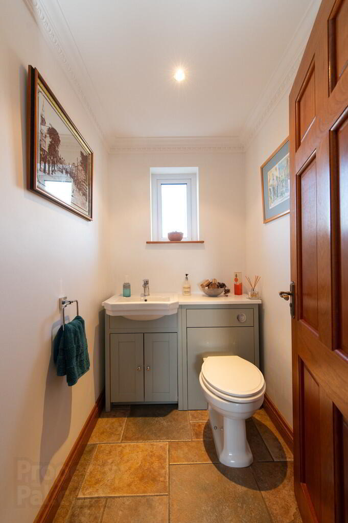 18 Kingsmoss Road 16 of 42