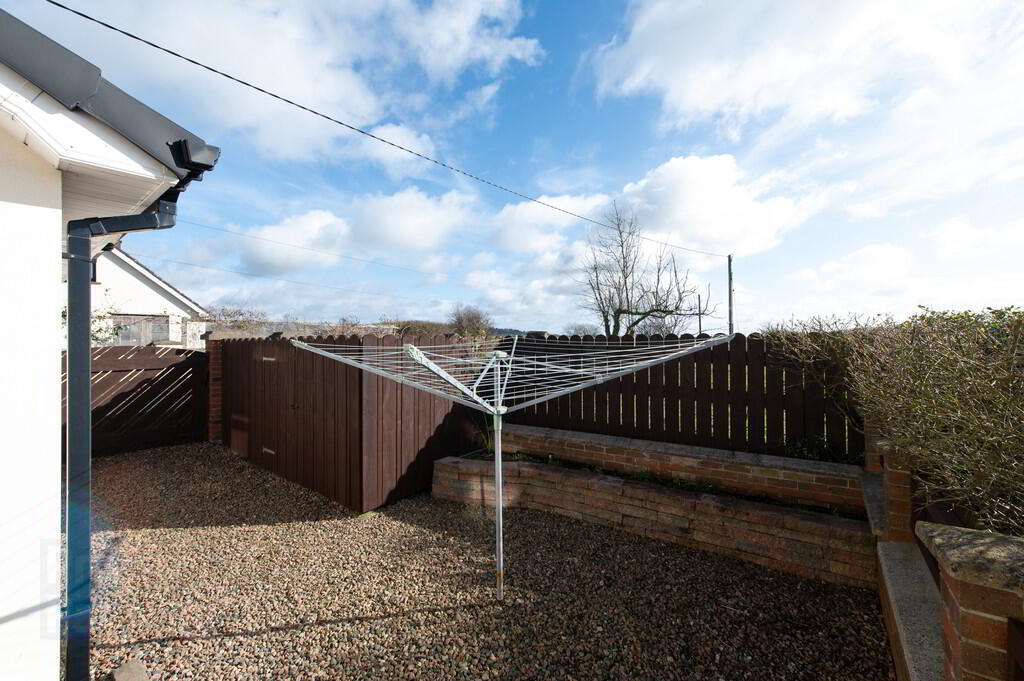 18 Kingsmoss Road 35 of 42