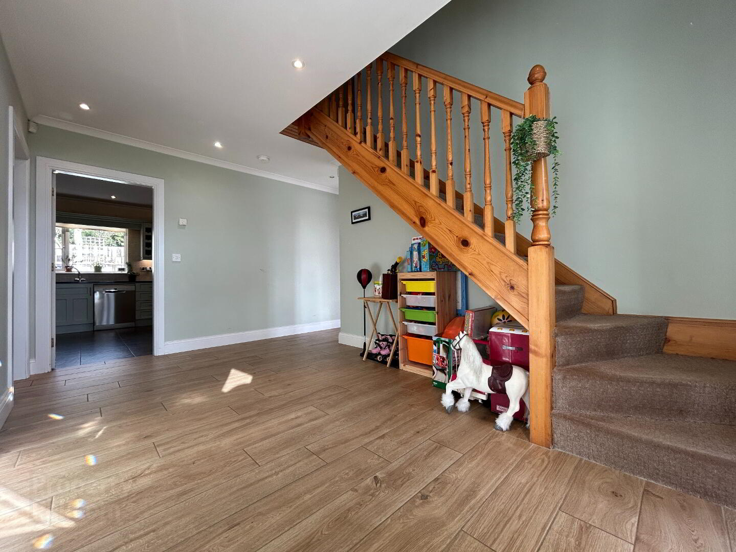 150 Roguery Road 4 of 55