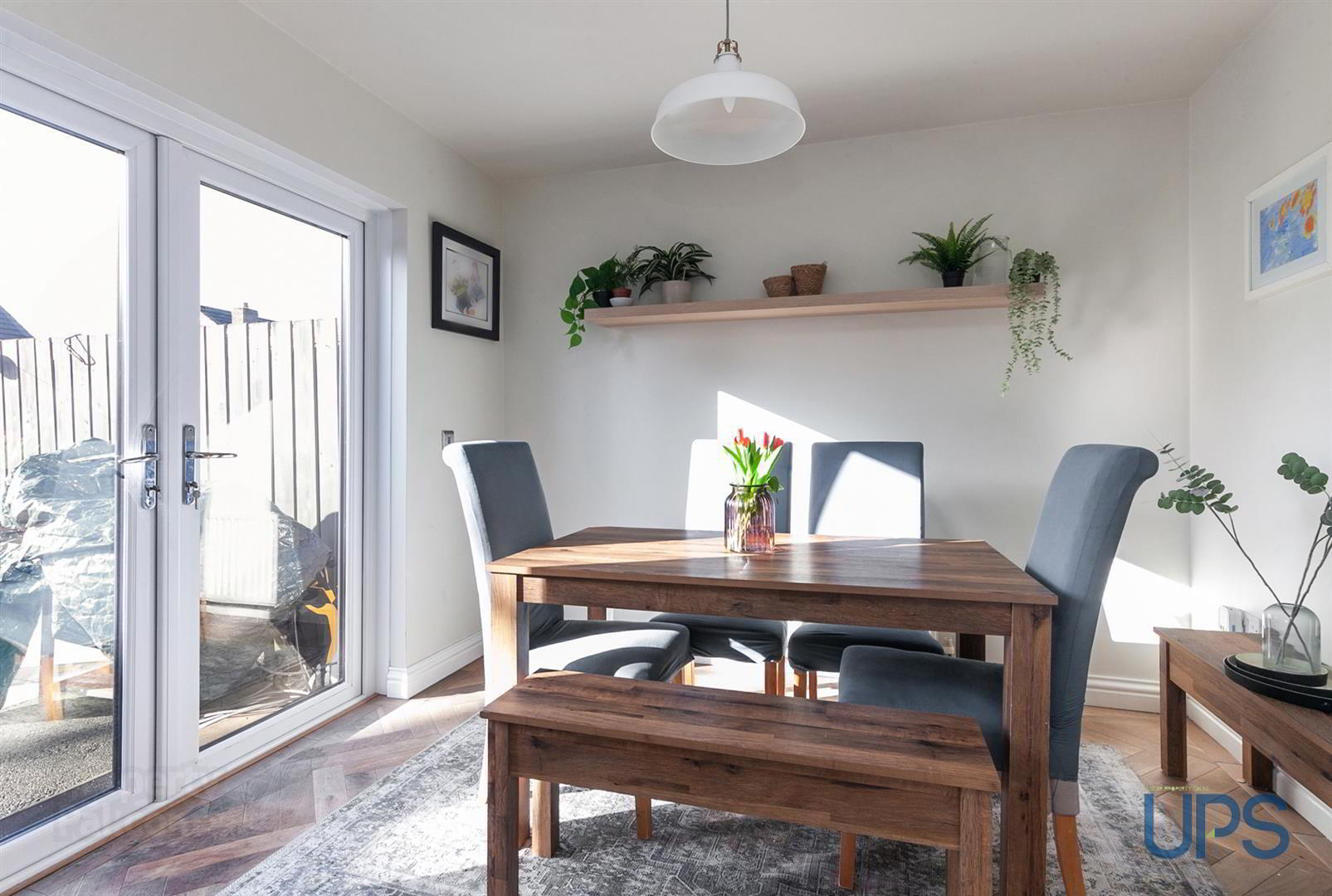 24 Mount Eagles Crescent 12 of 34