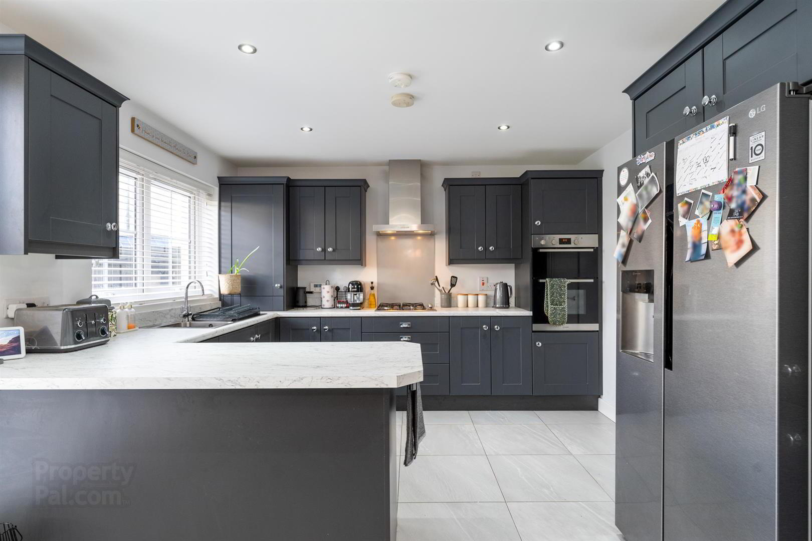 21 Rocklyn Crescent 12 of 26