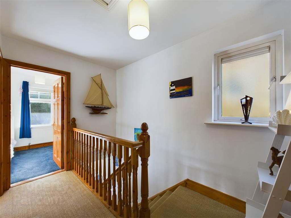 42 Fishermans Grove 9 of 14