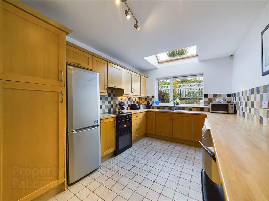 42 Fishermans Grove 6 of 14