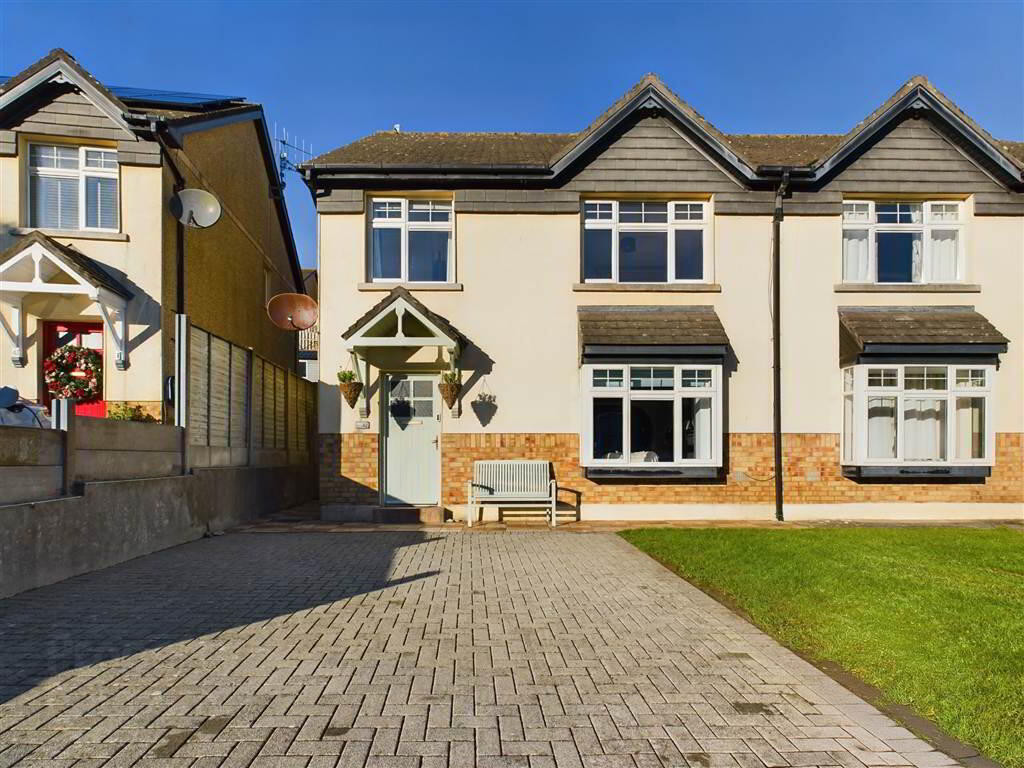 42 Fishermans Grove 1 of 14