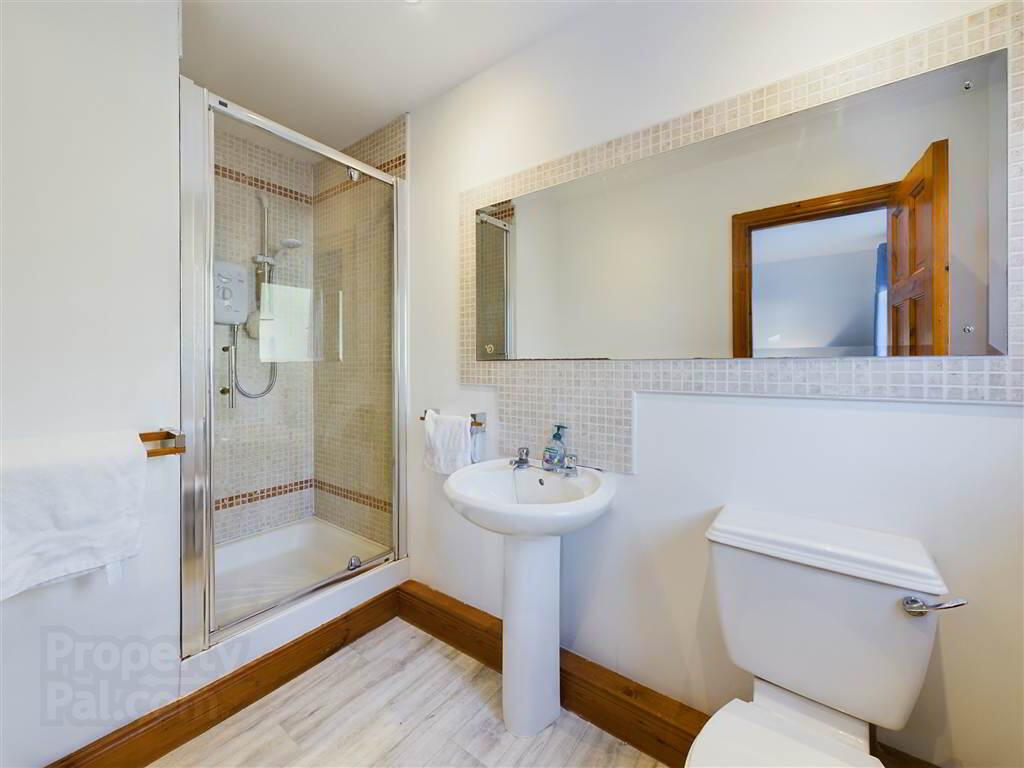 42 Fishermans Grove 14 of 14